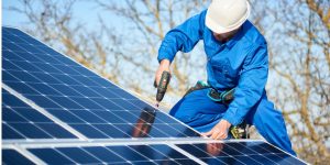 Installation Maintenance Panneaux Solaires Photovoltaïques à Montagnac